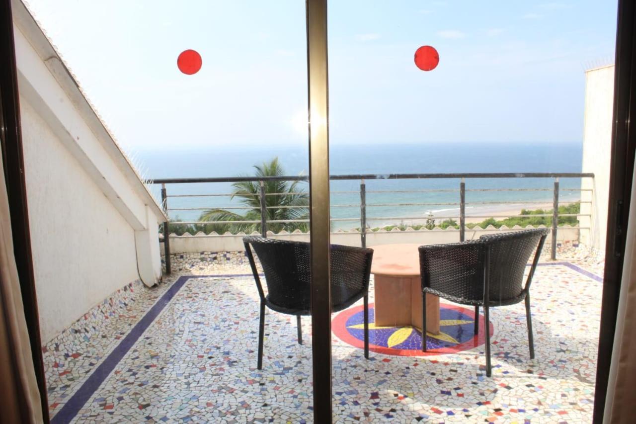 Abhishek Beach Resort And Spa Ganpatipule Zewnętrze zdjęcie