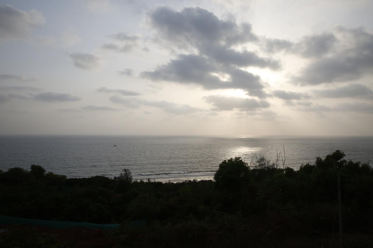 Abhishek Beach Resort And Spa Ganpatipule Zewnętrze zdjęcie