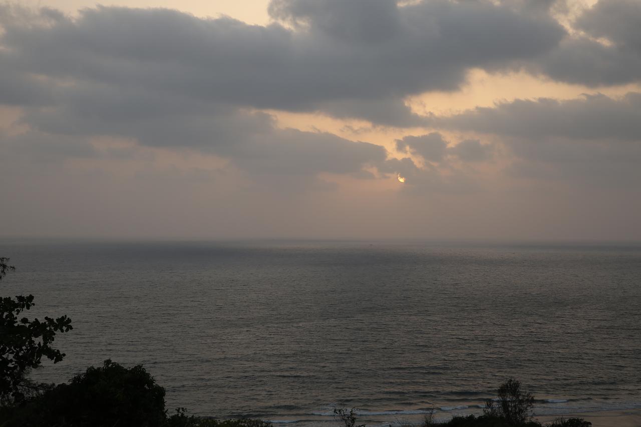Abhishek Beach Resort And Spa Ganpatipule Zewnętrze zdjęcie